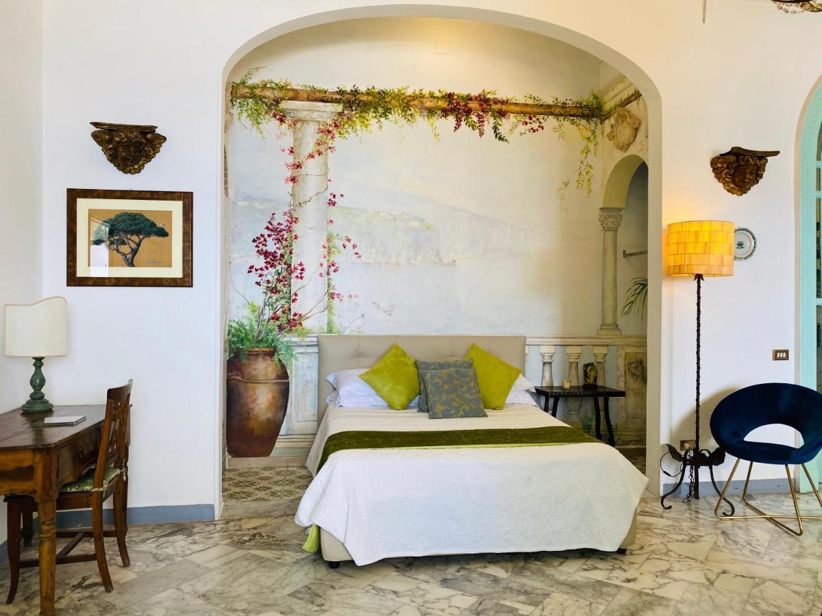 Villa La Terrazza Suites Σορέντο Εξωτερικό φωτογραφία