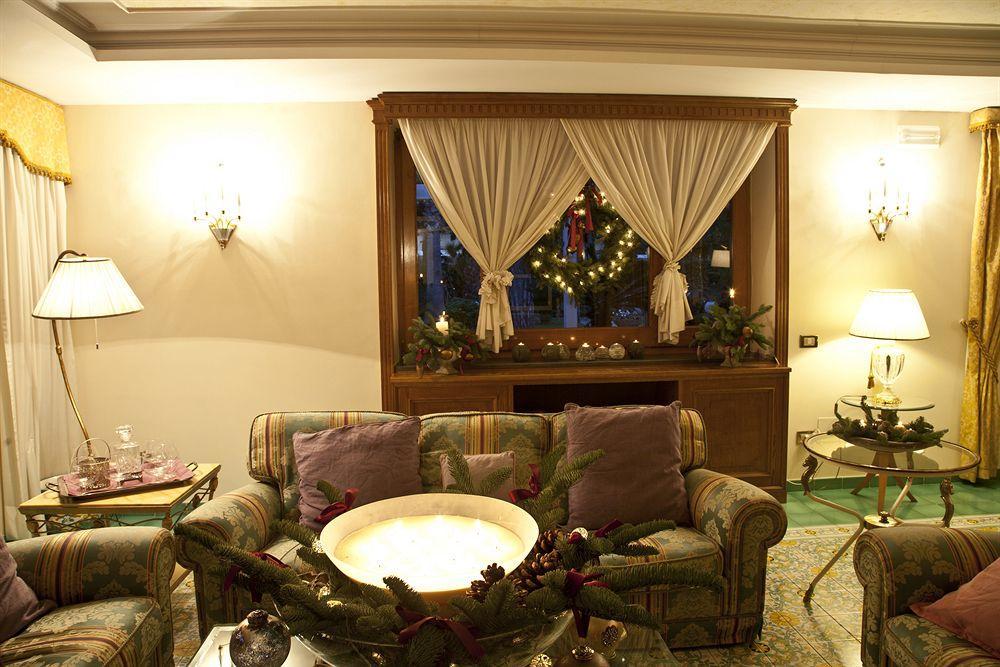 Villa La Terrazza Suites Σορέντο Εξωτερικό φωτογραφία