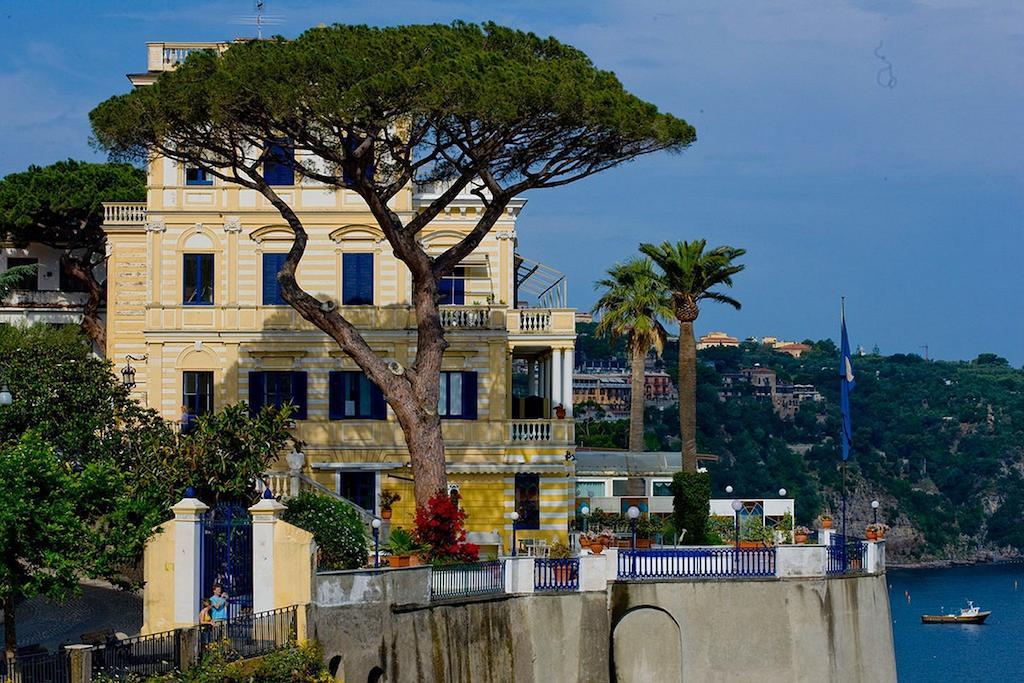 Villa La Terrazza Suites Σορέντο Εξωτερικό φωτογραφία