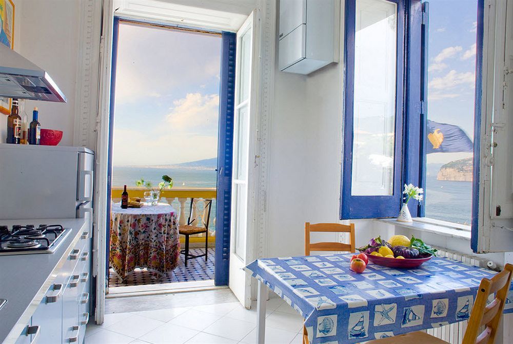 Villa La Terrazza Suites Σορέντο Εξωτερικό φωτογραφία